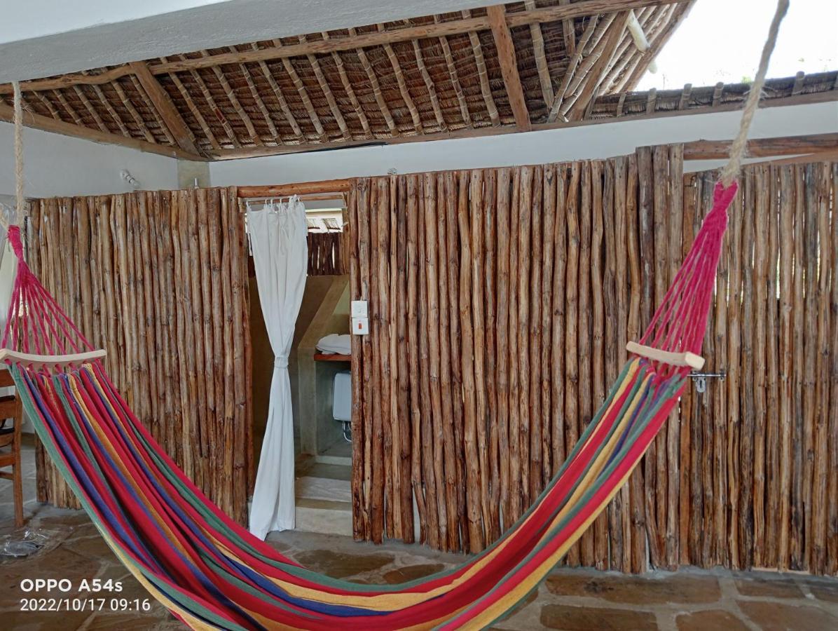 Paka House-Rafiki Village Watamu Exteriér fotografie