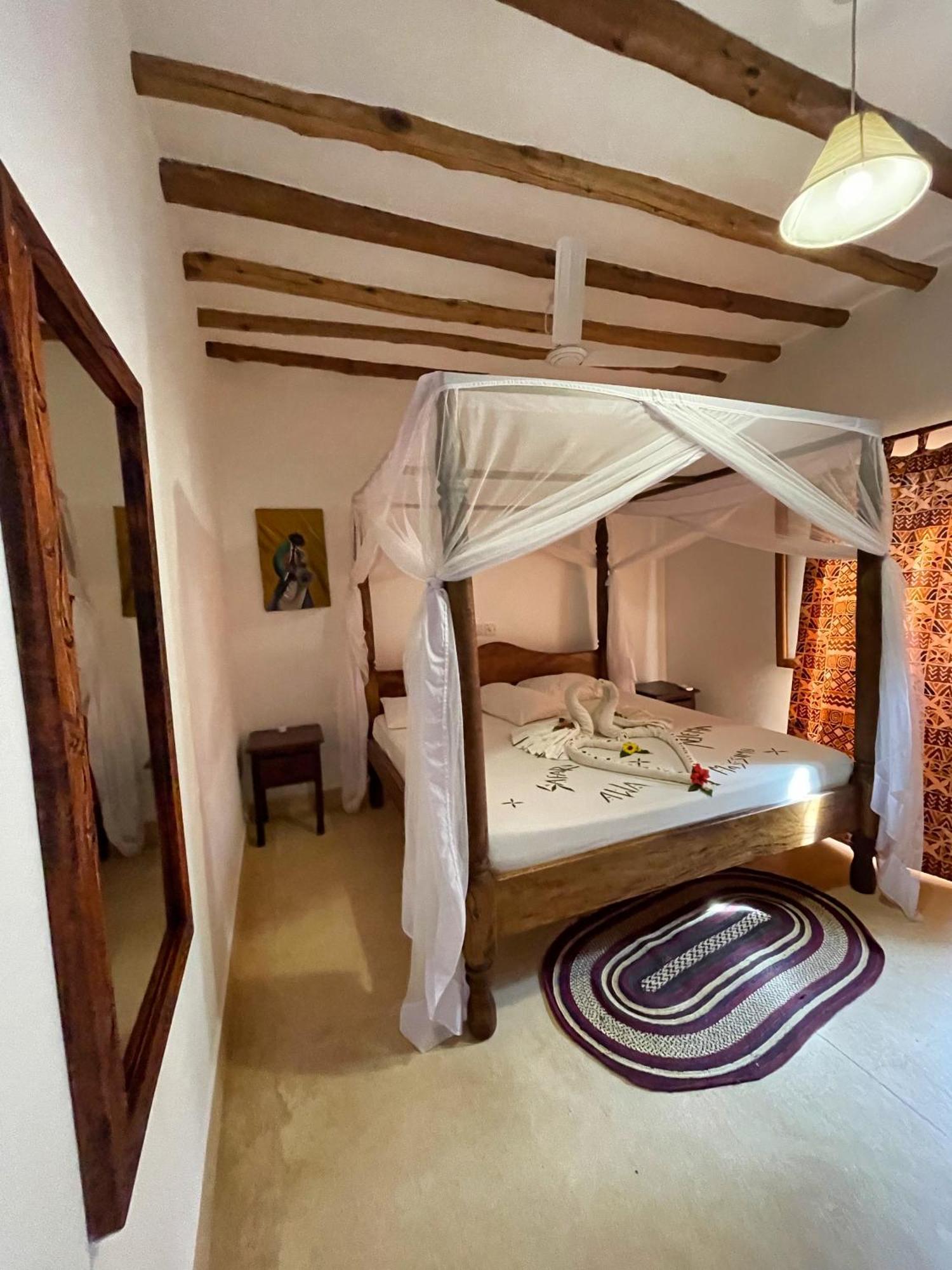 Paka House-Rafiki Village Watamu Exteriér fotografie